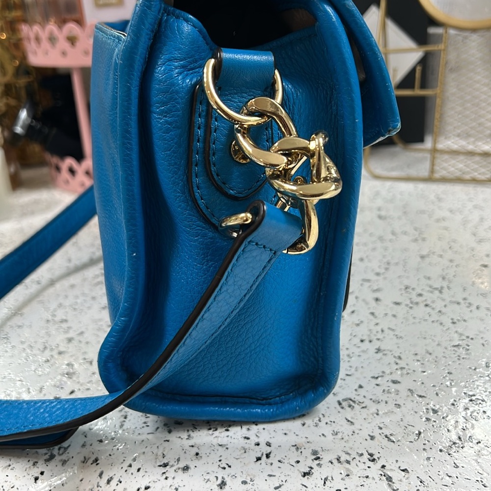Michael Kors Fulton Leather Crossbody - Picture 5 of 11